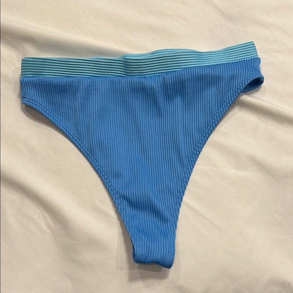 SHEIN Blue Ribbed Bikini Set - Picture 4 of 4
